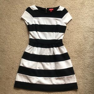 Elle size 4 black and white stripe dress
